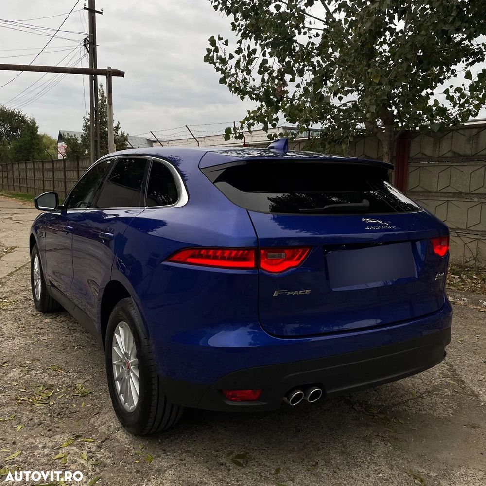 Jaguar F-Pace 20d AWD Prestige - 3
