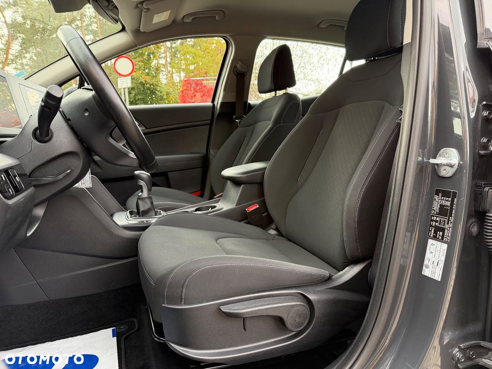 Kia Sportage 1.6 CRDI 2WD Eco-Dynamics+ (48V M-H) SPIRIT - 17