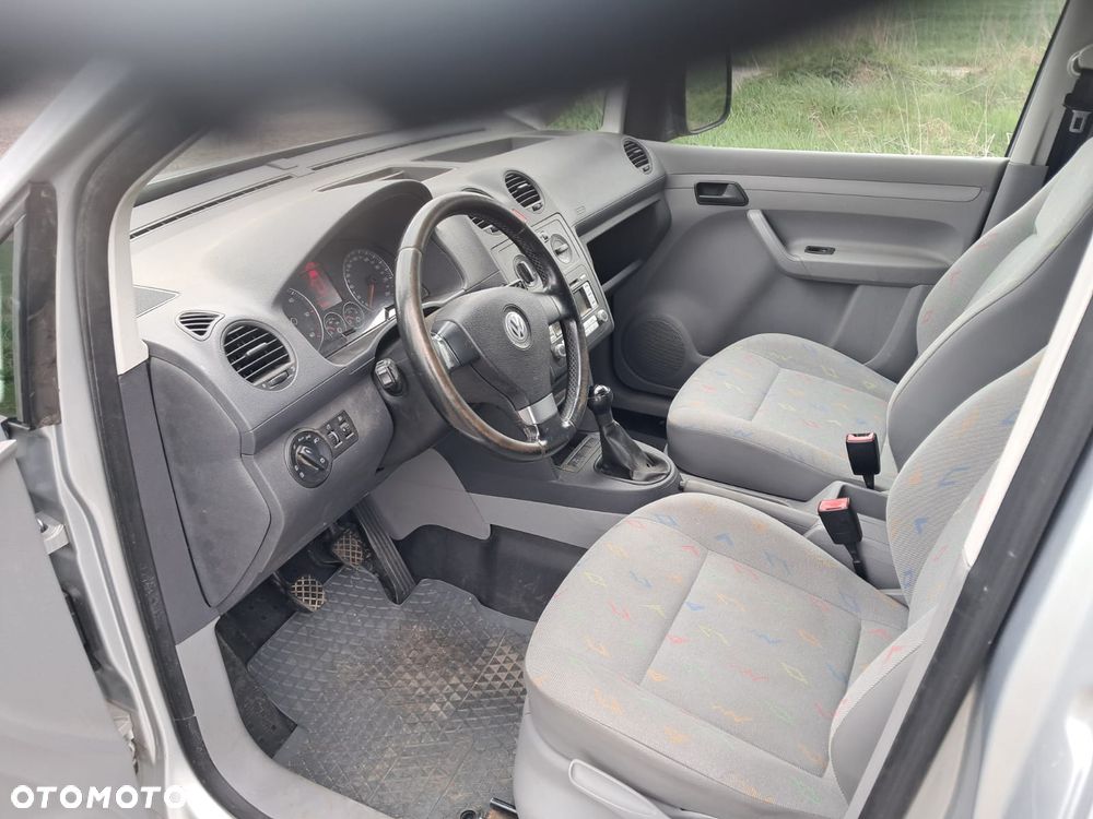 Volkswagen Caddy - 8