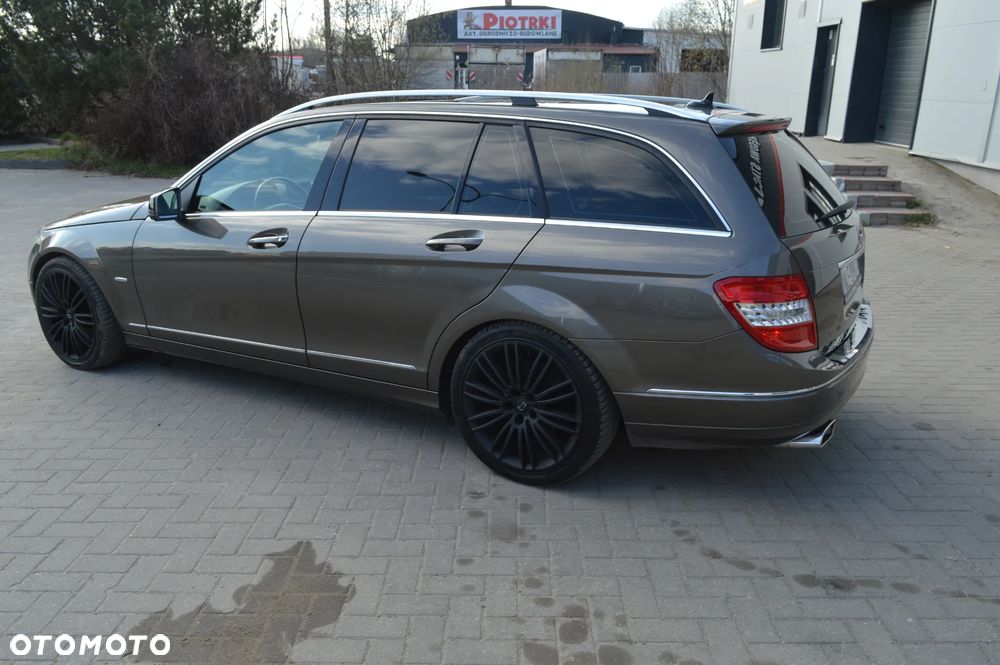 Mercedes-Benz Klasa C 280 7G-TRONIC Avantgarde Sport Edition - 8