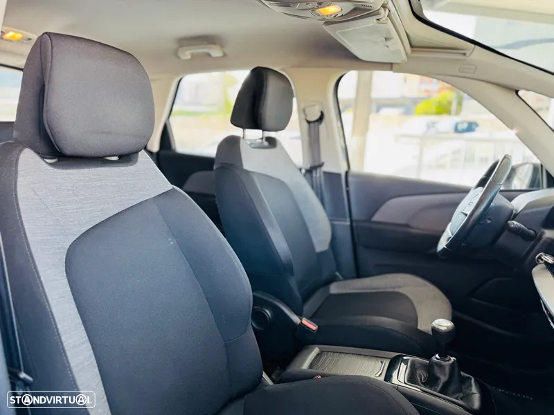 Citroën C4 Picasso 1.6 e-HDi Exclusive - 10