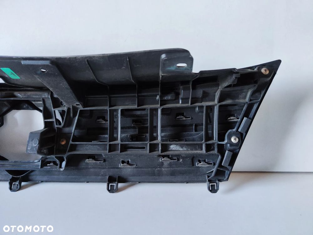 Atrapa zderzaka przedniego. Gril Suzuki Vitara 72121 54P0 - 10