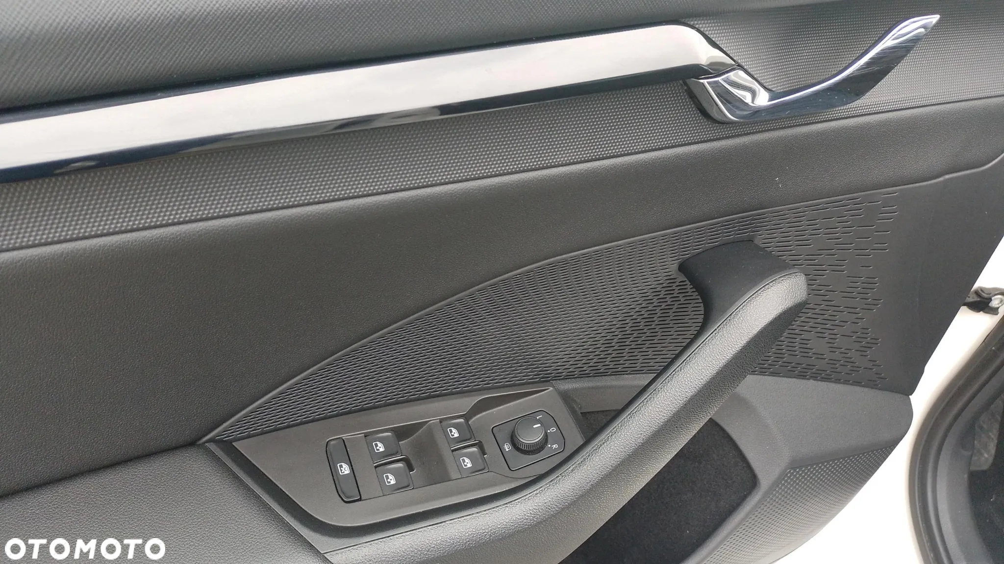 Skoda Octavia 1.5 TSI ACT Ambition - 15