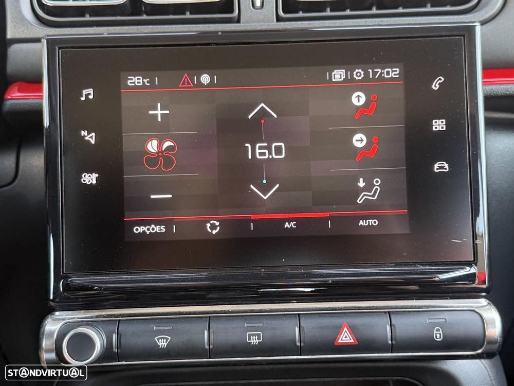Citroën C3 1.2 PureTech Shine - 26