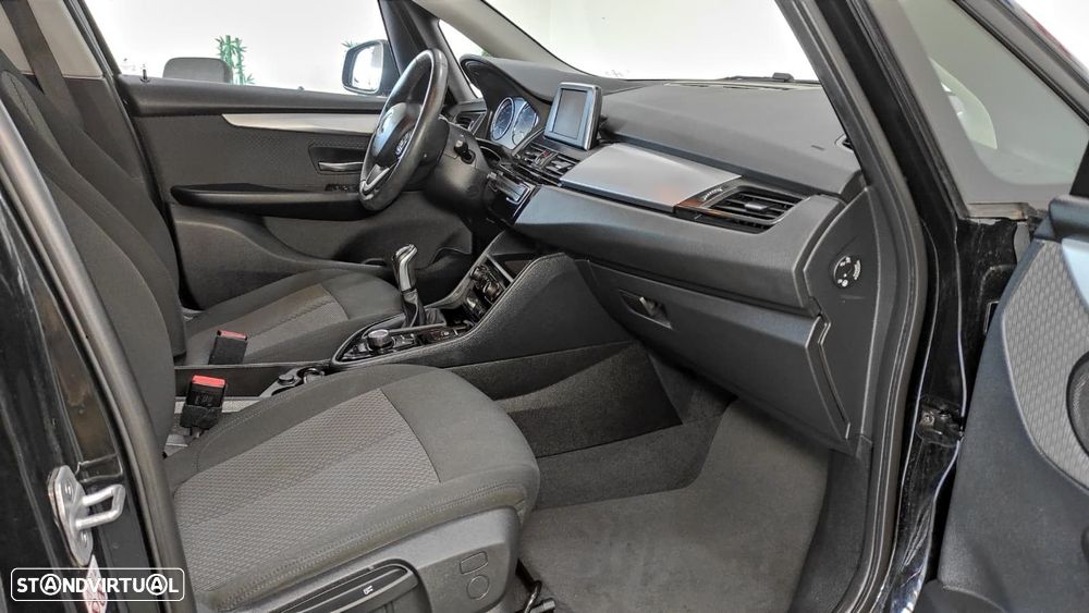 BMW 216 Active Tourer d Advantage - 22