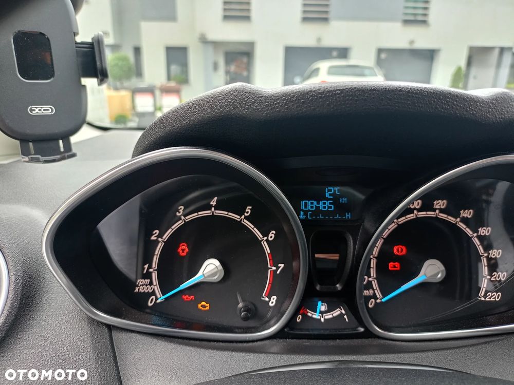 Ford Fiesta 1.0 EcoBoost Champions Edition - 13