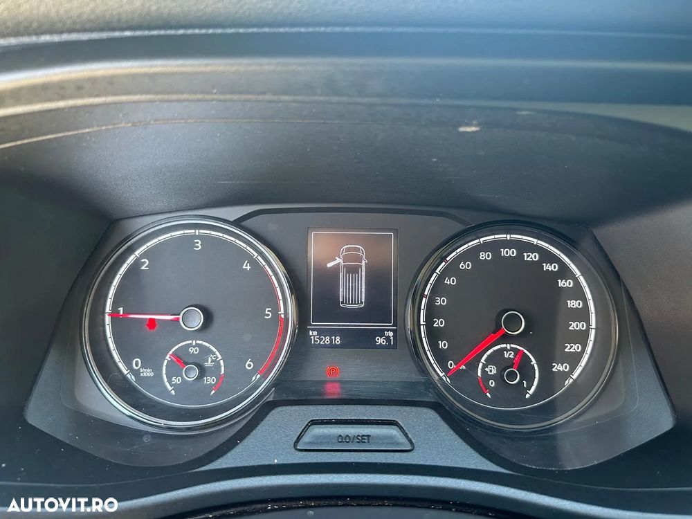 Volkswagen Transporter Sasiu CD T6.1 2.0 TDI 81 kW LR - 16