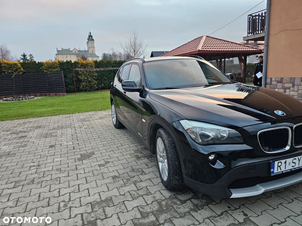 BMW X1 xDrive18d xLine - 4