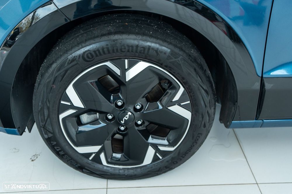 Kia Niro EV 64kWh Drive - 33