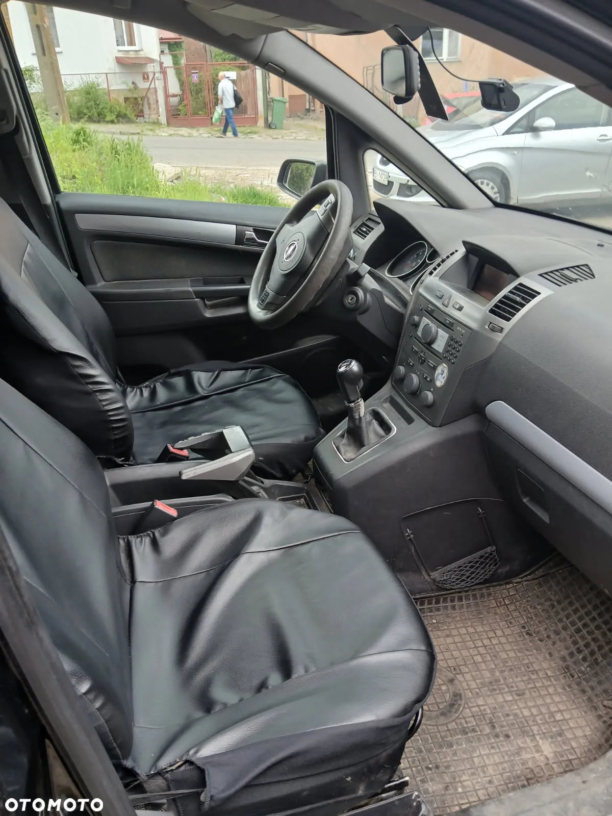 Opel Zafira 1.8 - 11