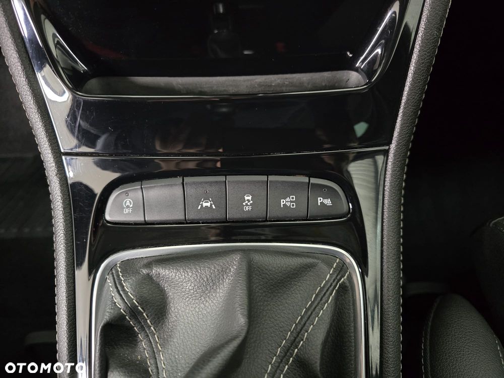 Opel Astra 1.6 BiTurbo D (CDTI) Start/Stop Innovation - 36