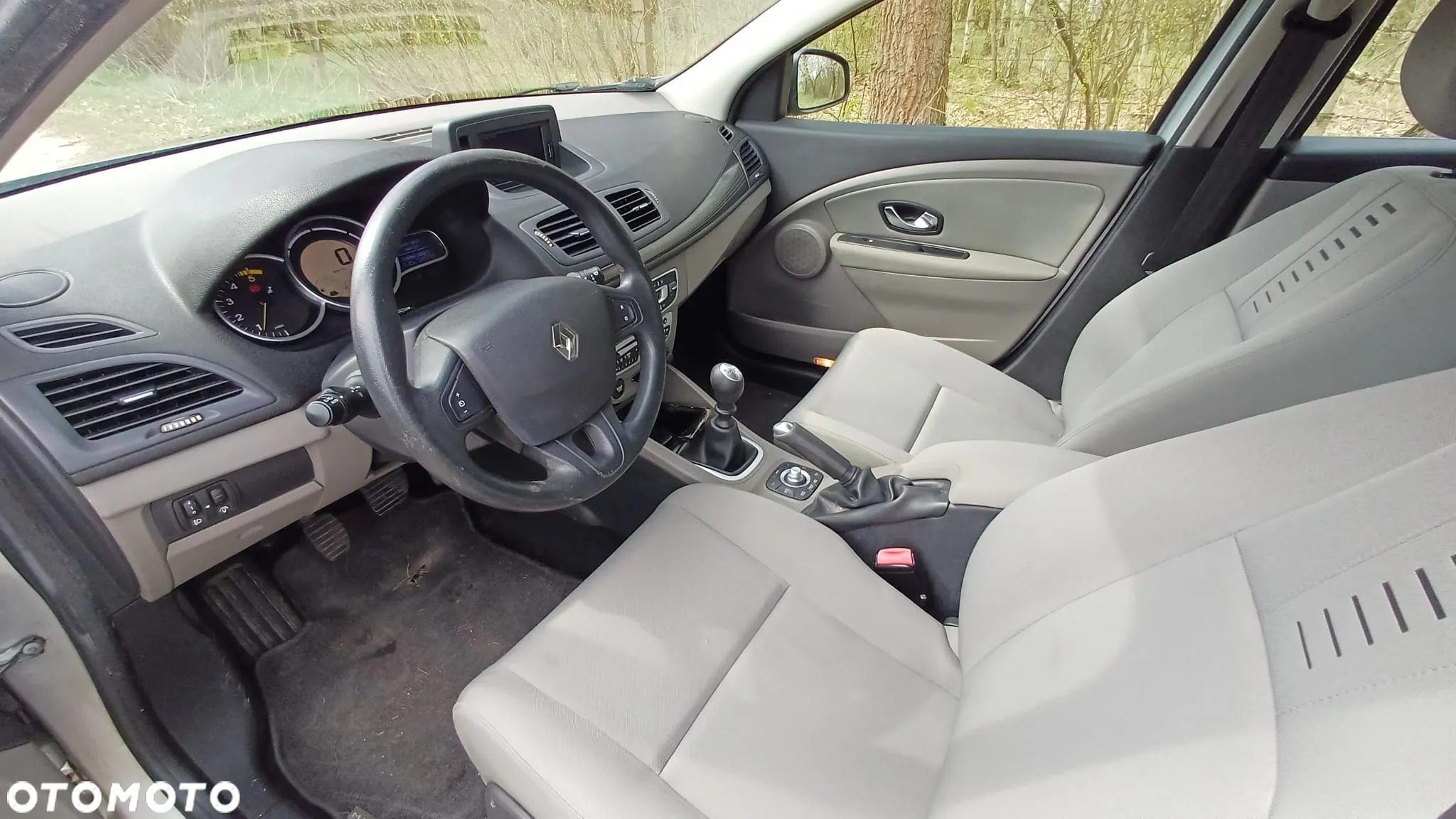 Renault Megane 1.5 dCi Life - 4