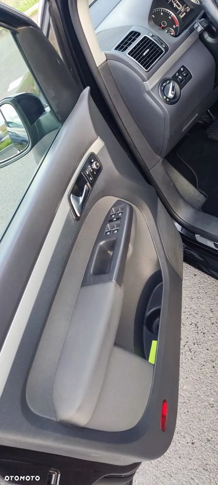 Volkswagen Touran 1.6 TDI DPF BlueMotion Technology DSG Life - 5