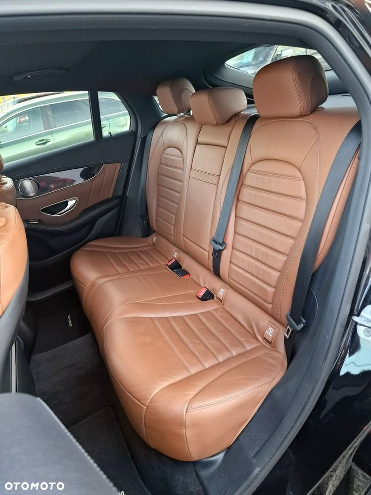 Mercedes-Benz GLC - 19