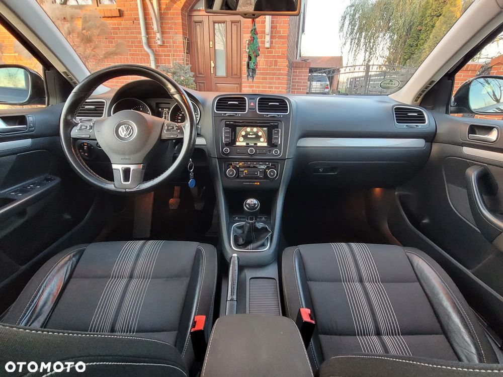 Volkswagen Golf Variant 1.6 TDI DPF MATCH - 13