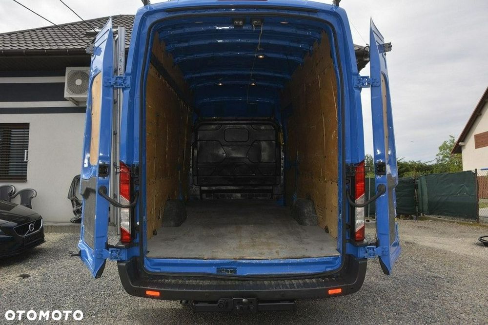 Ford Transit - 31