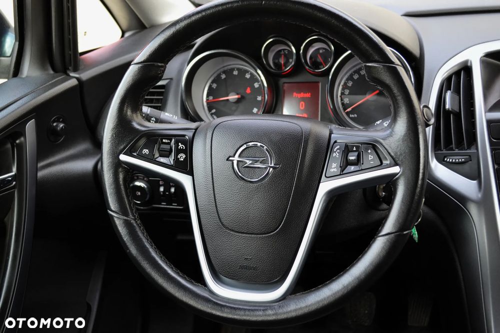 Opel Astra IV 1.4 T Executive S&S EU6 - 21