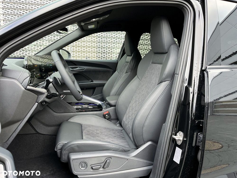 Audi Q5 Sportback - 4
