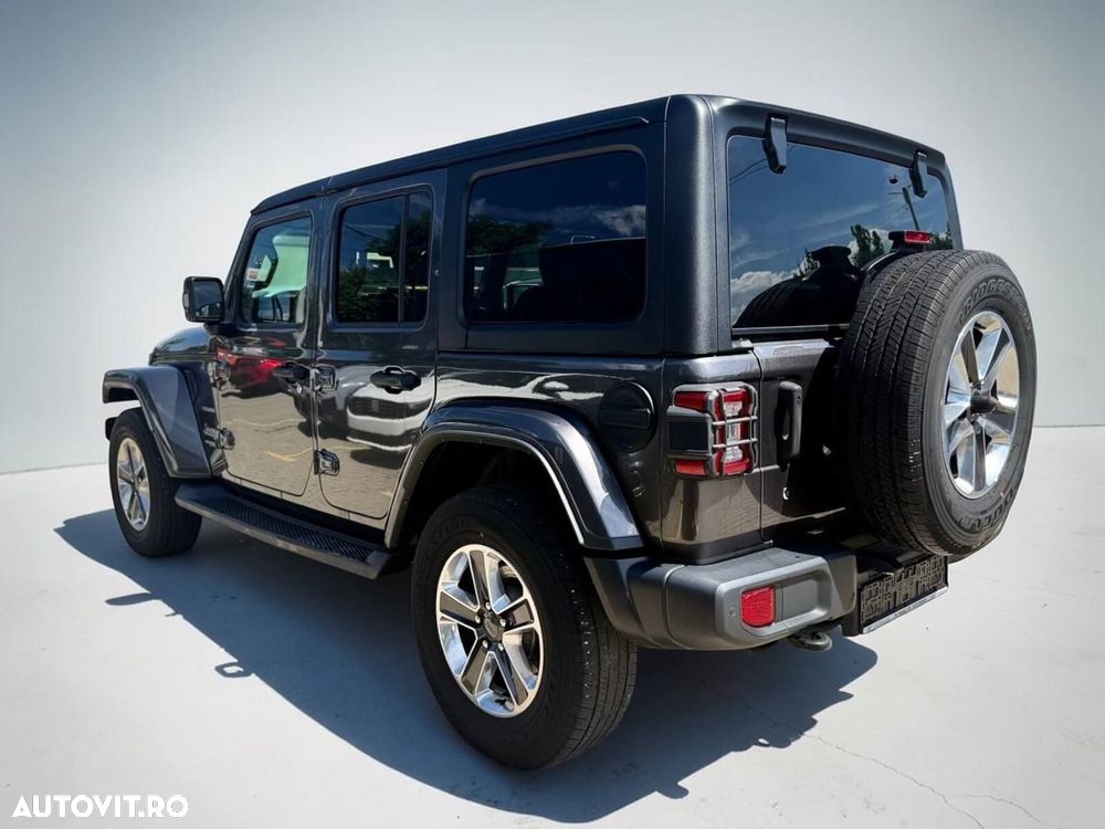 Jeep Wrangler - 19