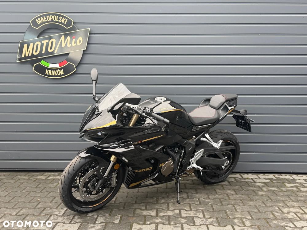 QJMOTOR SRK 800RR - 2