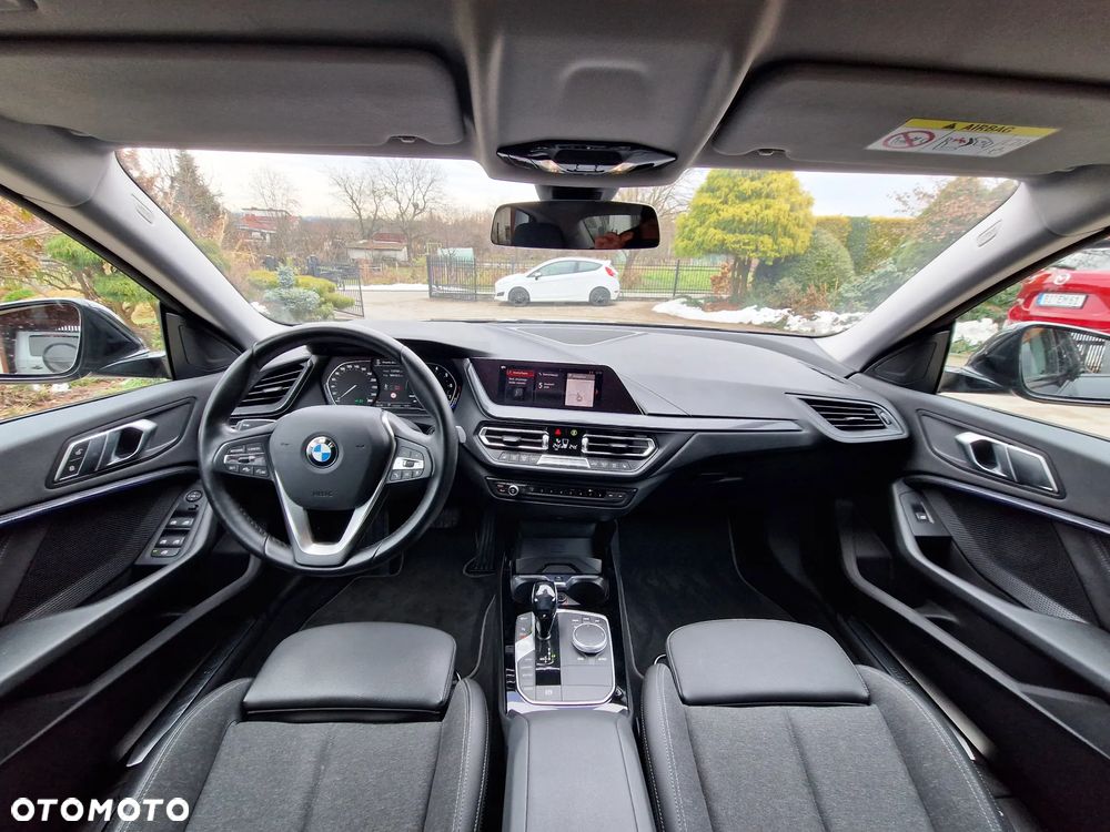 BMW Seria 2 218i GT Sport Line - 7