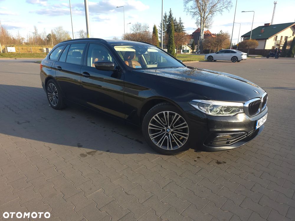 BMW Seria 5 520d xDrive Sport Line sport - 12