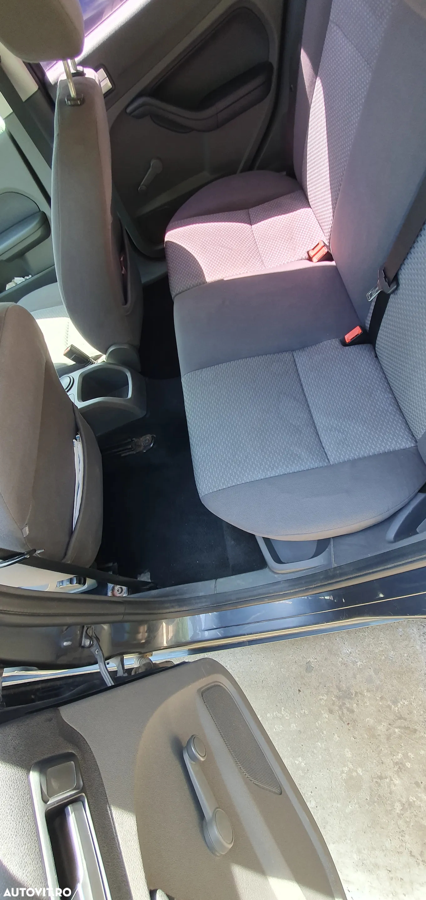 Ford Focus - 9