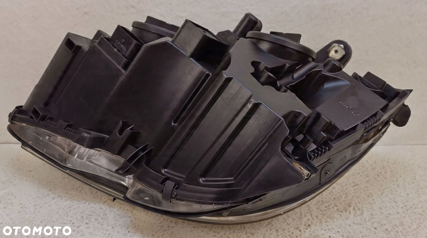 MERCEDES C W204 PRZED LIFT 06-11 PRAWA PRZEDNIA LAMPA H7 A2048208661 EU - 3