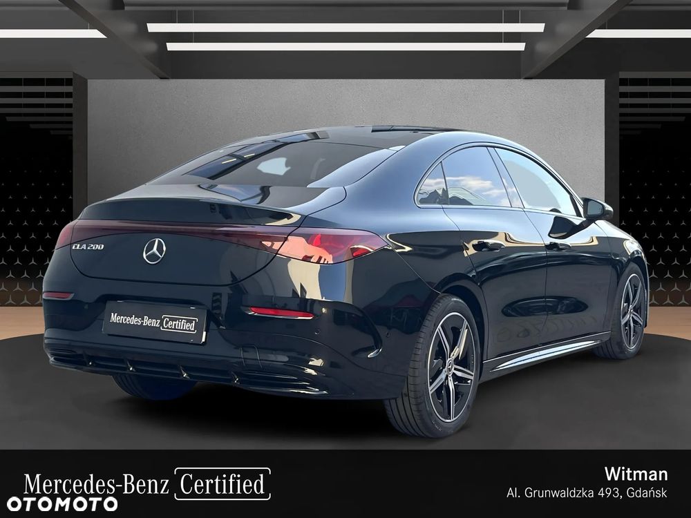 Mercedes-Benz CLA - 2