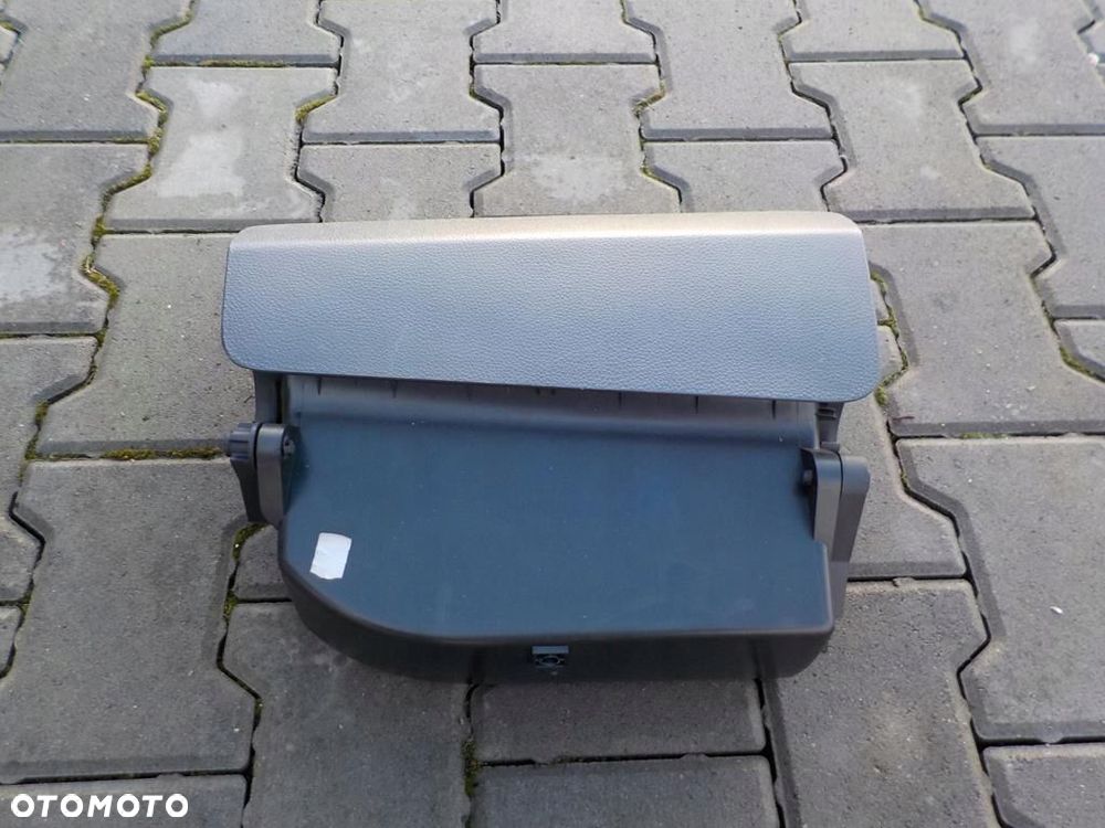 VW T5 SCHOWEK KIESZEŃ KLAPKA SCHOWKA - 3