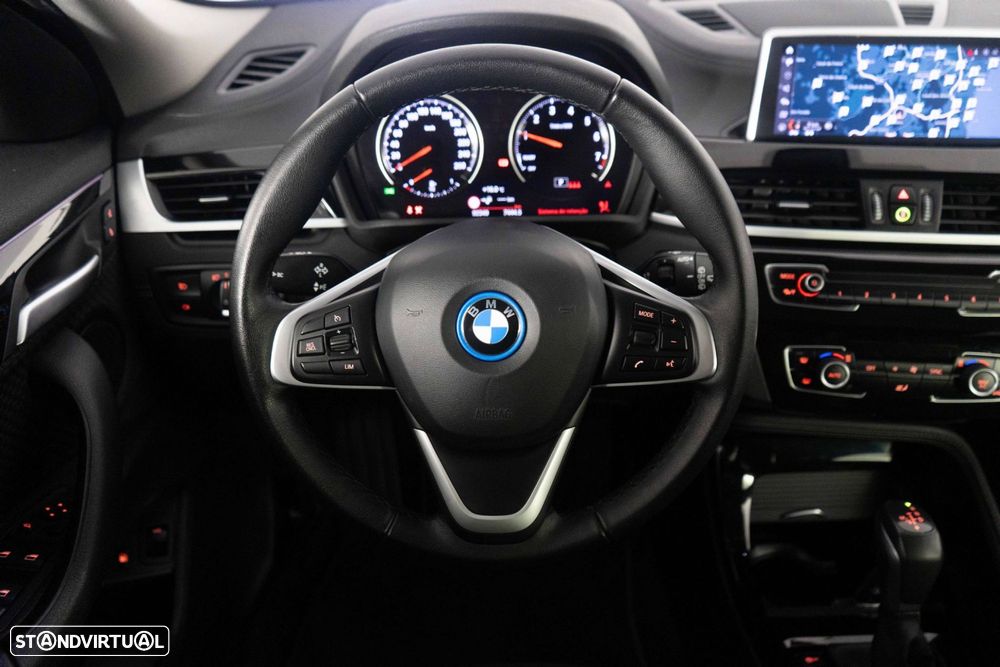 BMW X2 25 e xDrive GoldPlay - 30