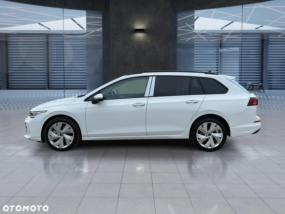 Volkswagen Golf Variant - 11