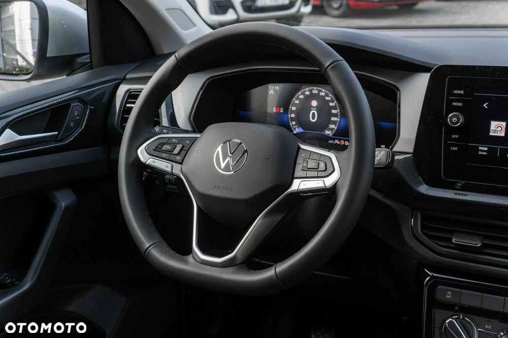 Volkswagen T-Cross - 21