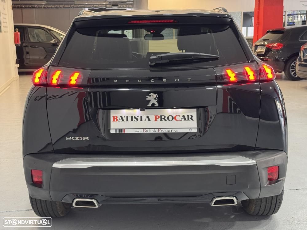 Peugeot 2008 1.2 PureTech Allure EAT8 - 9