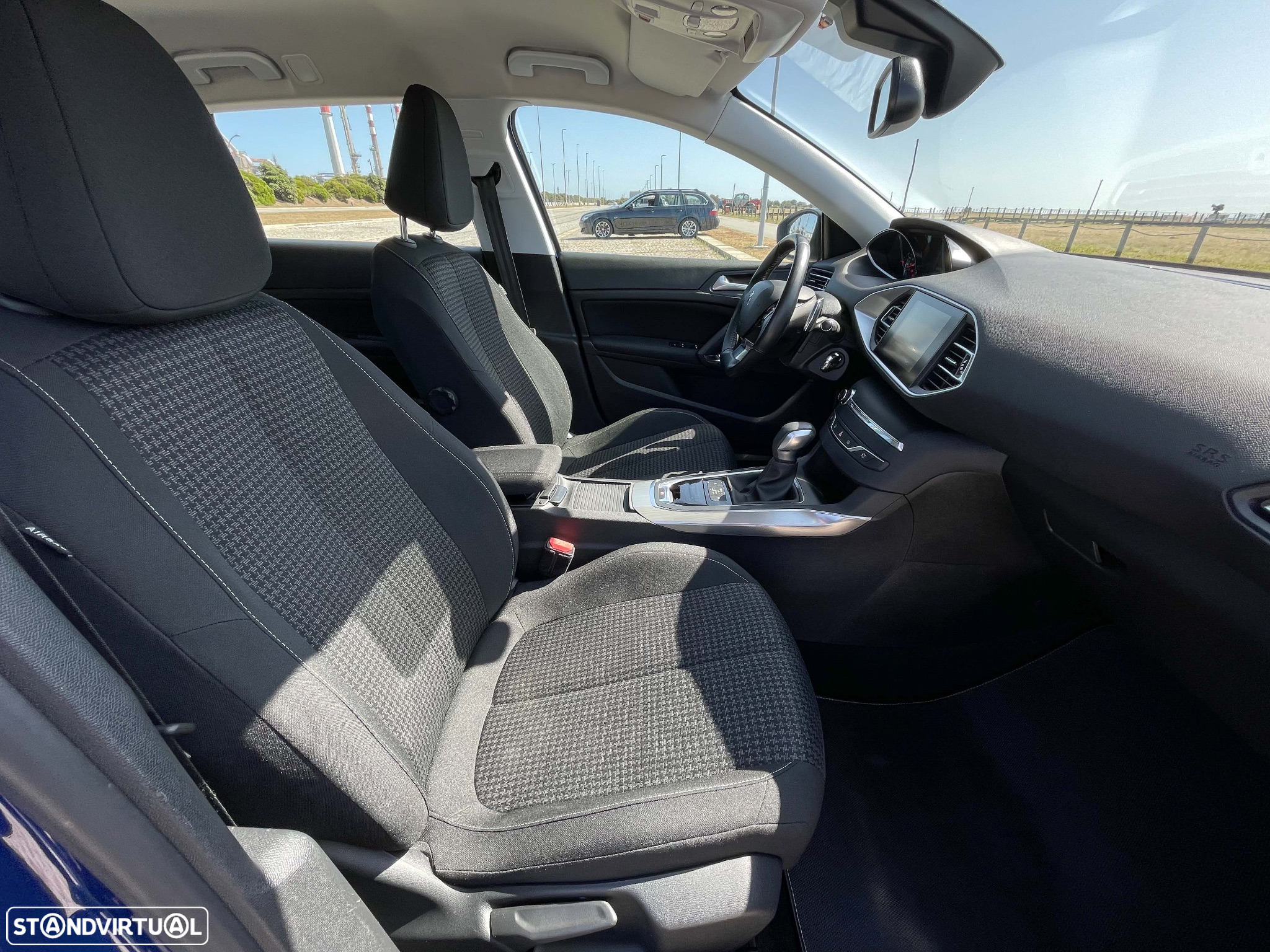 Peugeot 308 SW 1.5 BlueHDi Allure EAT6 - 14