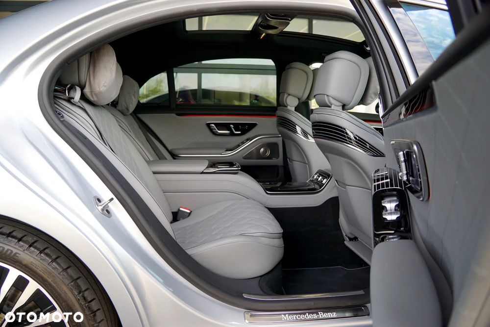 Mercedes-Benz Klasa S 500 4-Matic L 9G-TRONIC - 23
