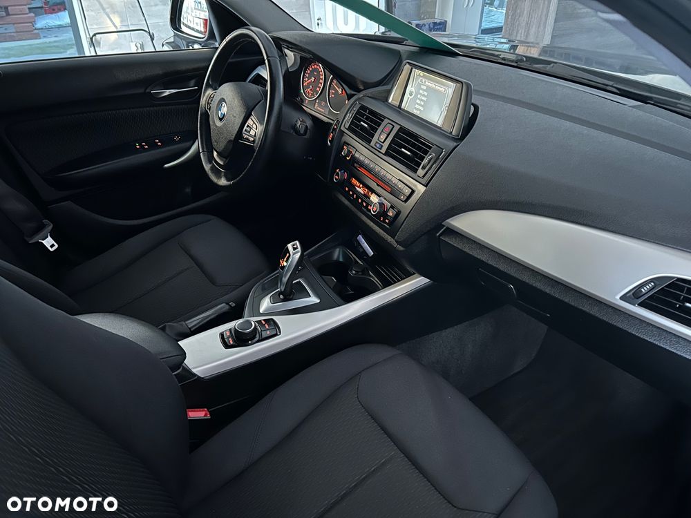 BMW Seria 1 118d Sport Line - 22