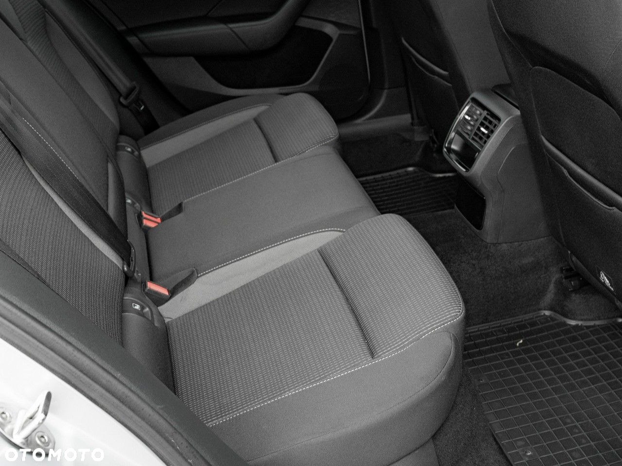 Skoda Octavia 1.5 TSI ACT Ambition - 33