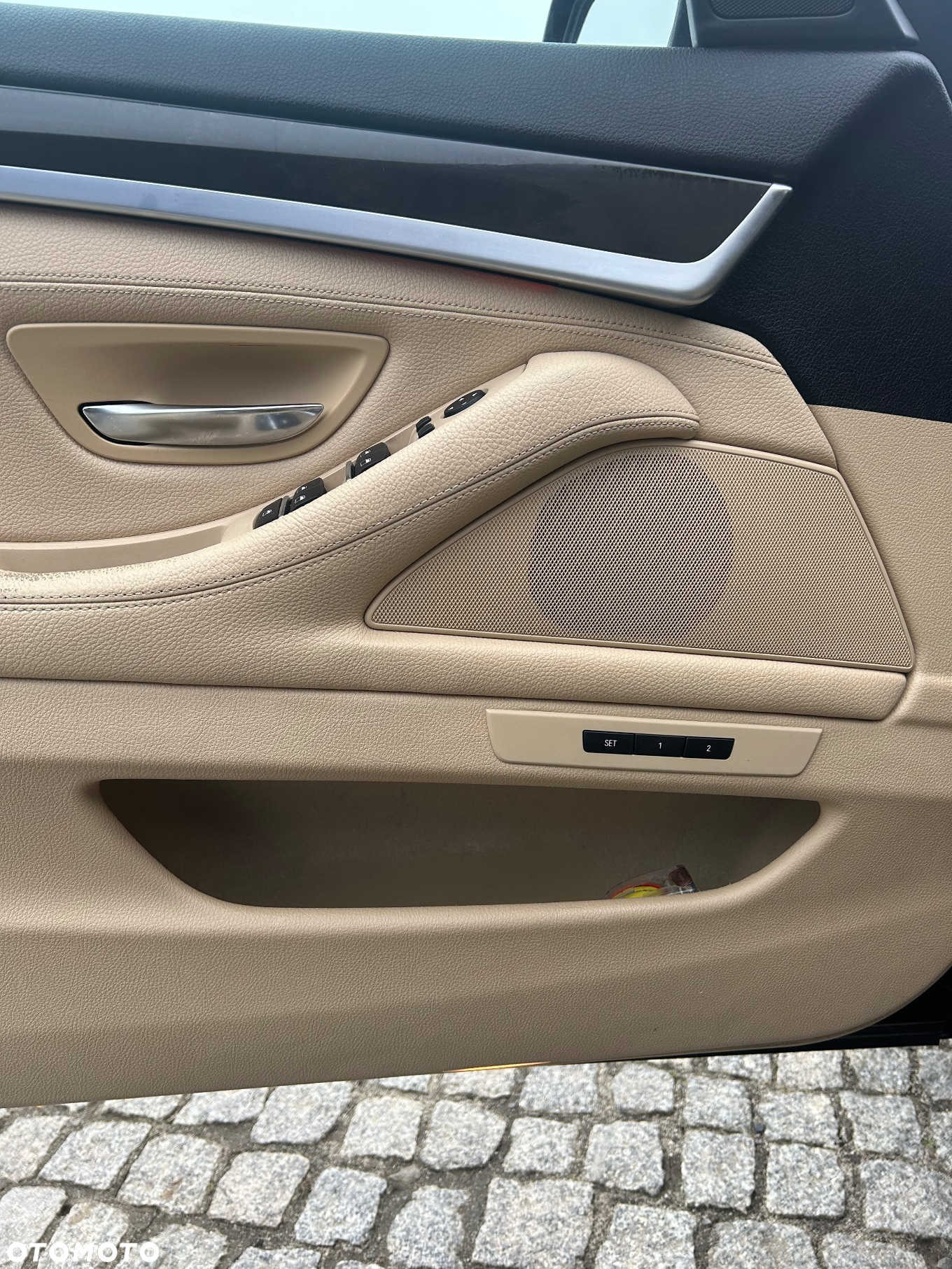 BMW Seria 5 528i xDrive - 12