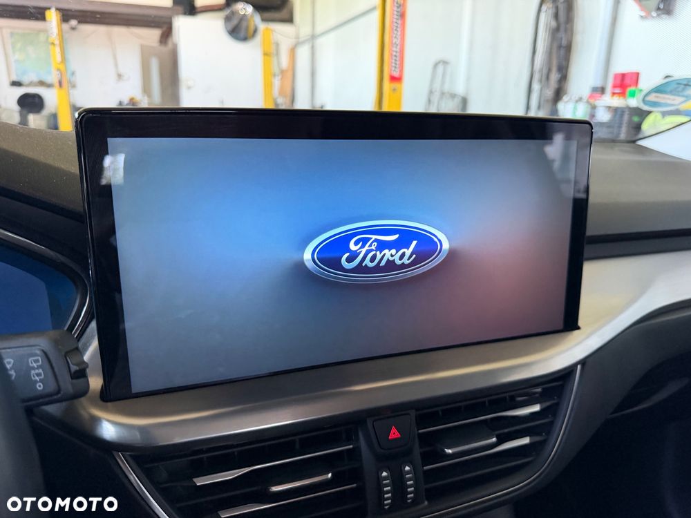 Ford Focus 1.0 EcoBoost Hybrid ACTIVE STYLE - 25