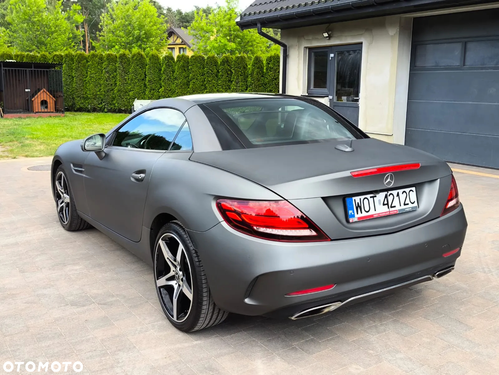Mercedes-Benz SLC 200 - 2