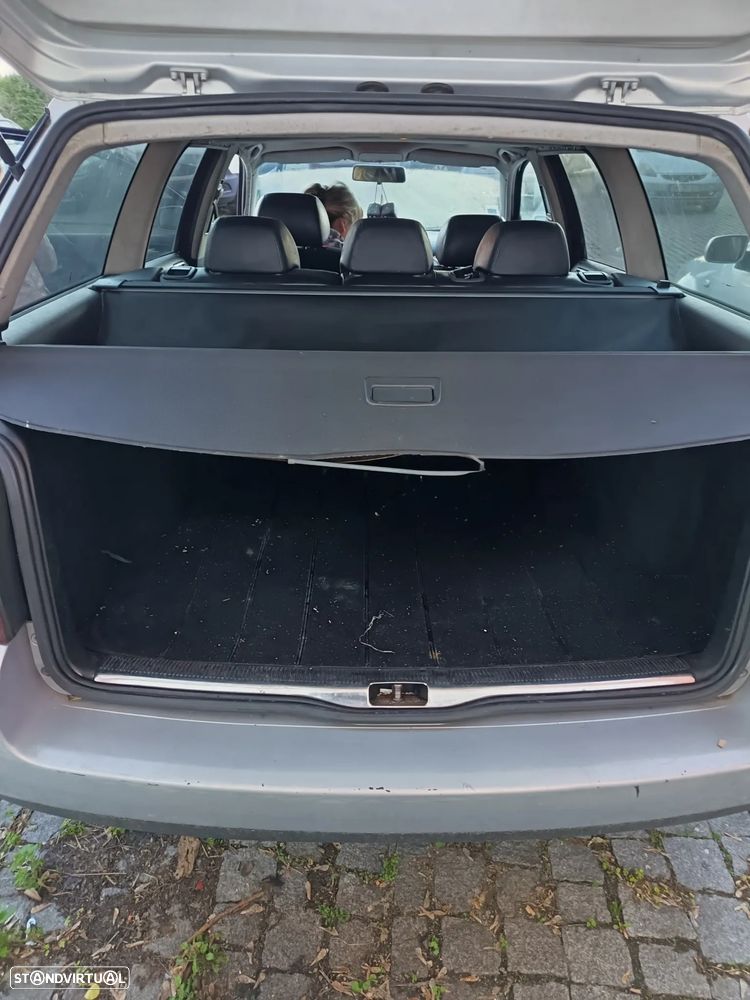 VW Passat Variant 1.9 TDi Confortline - 2