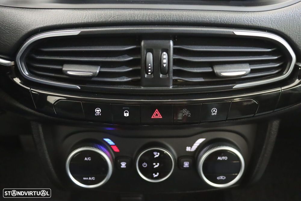 Fiat Tipo Cross 1.3 Multijet - 28