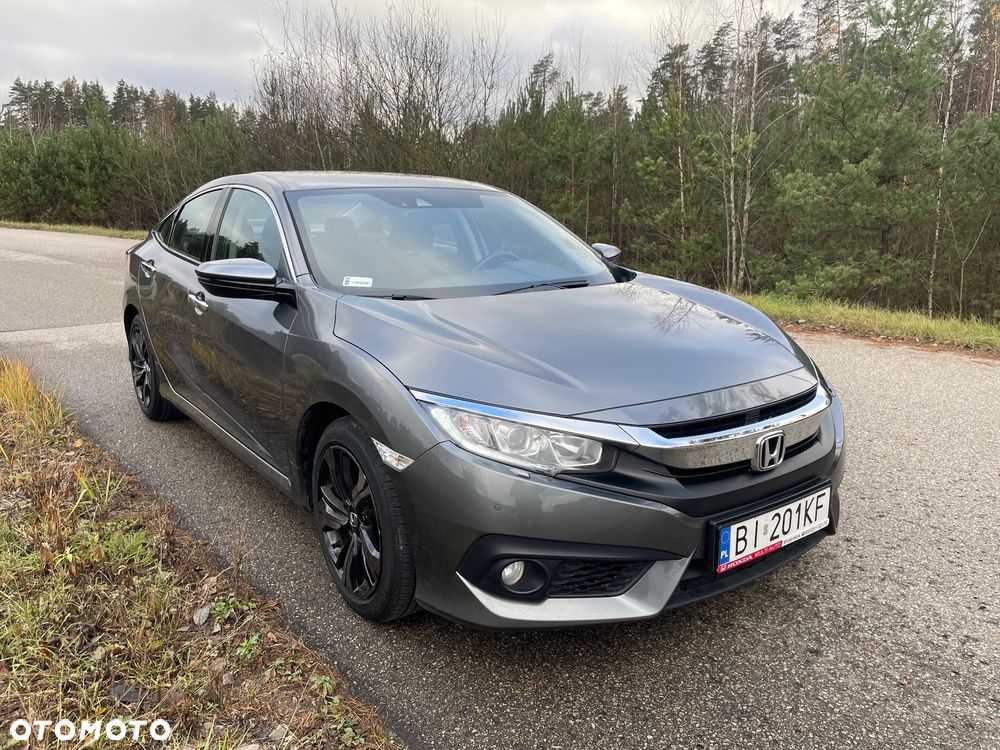 Honda Civic 1.5 T Elegance - 11