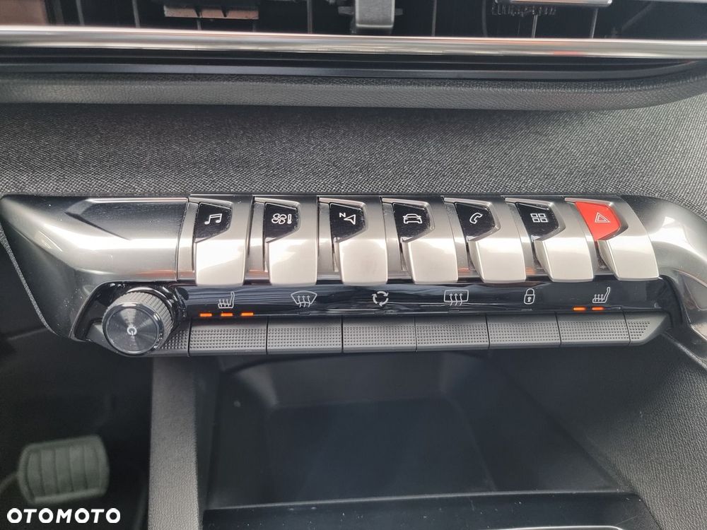 Peugeot 3008 1.2 PureTech Allure Pack S&S EAT8 - 35