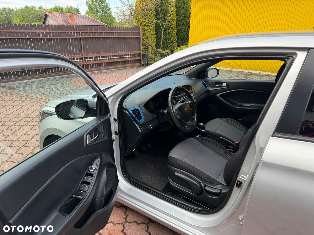Hyundai i20 1.2 Passion Plus - 13