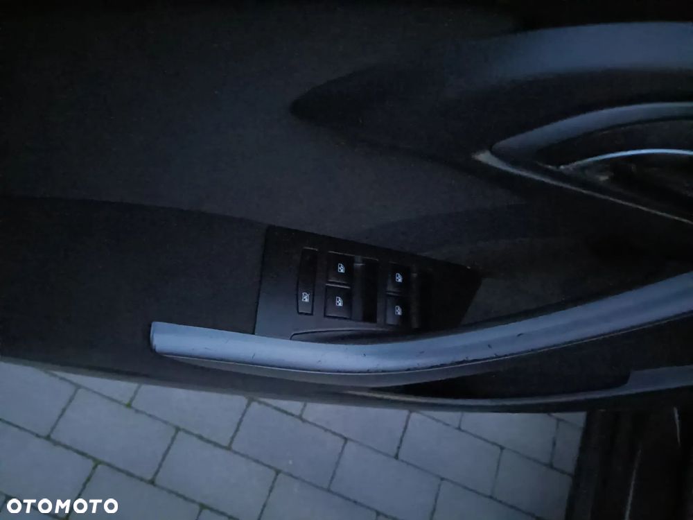 Opel Astra 1.7 CDTI DPF Sports Tourer - 26