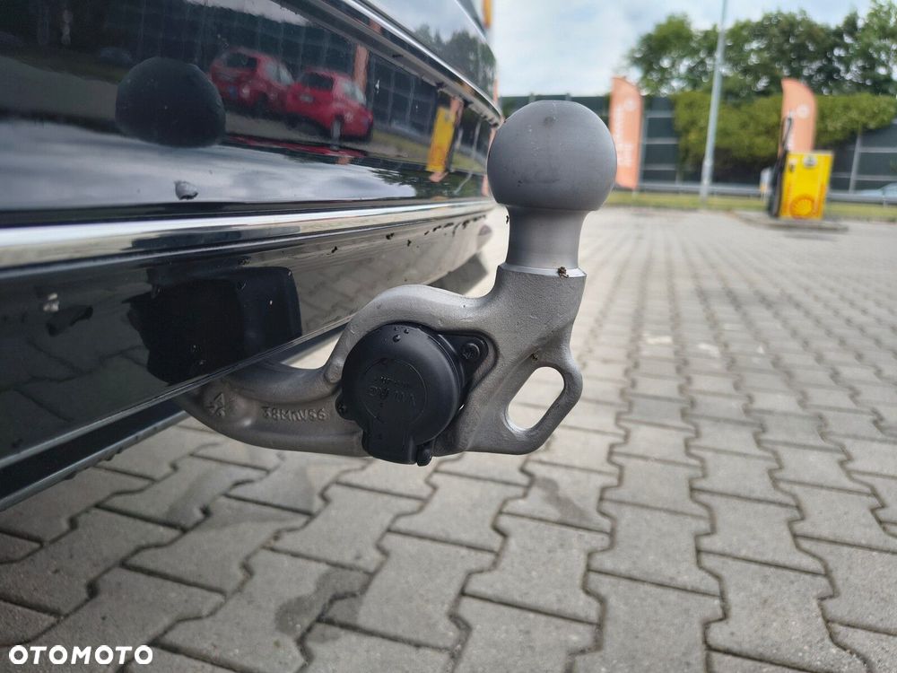 Volkswagen Passat - 10