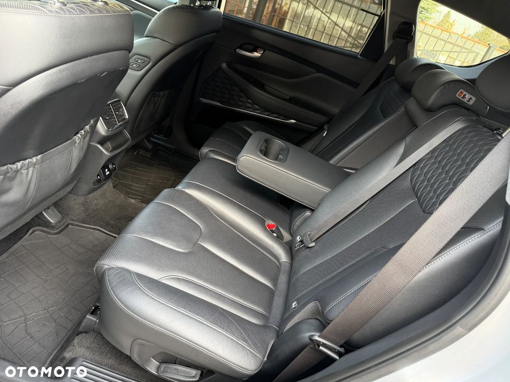 Hyundai Santa Fe 2.0 CRDi Platinum 4WD - 32