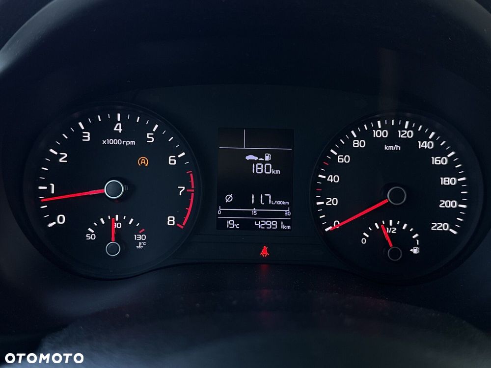 Kia Stonic 1.4 L - 16
